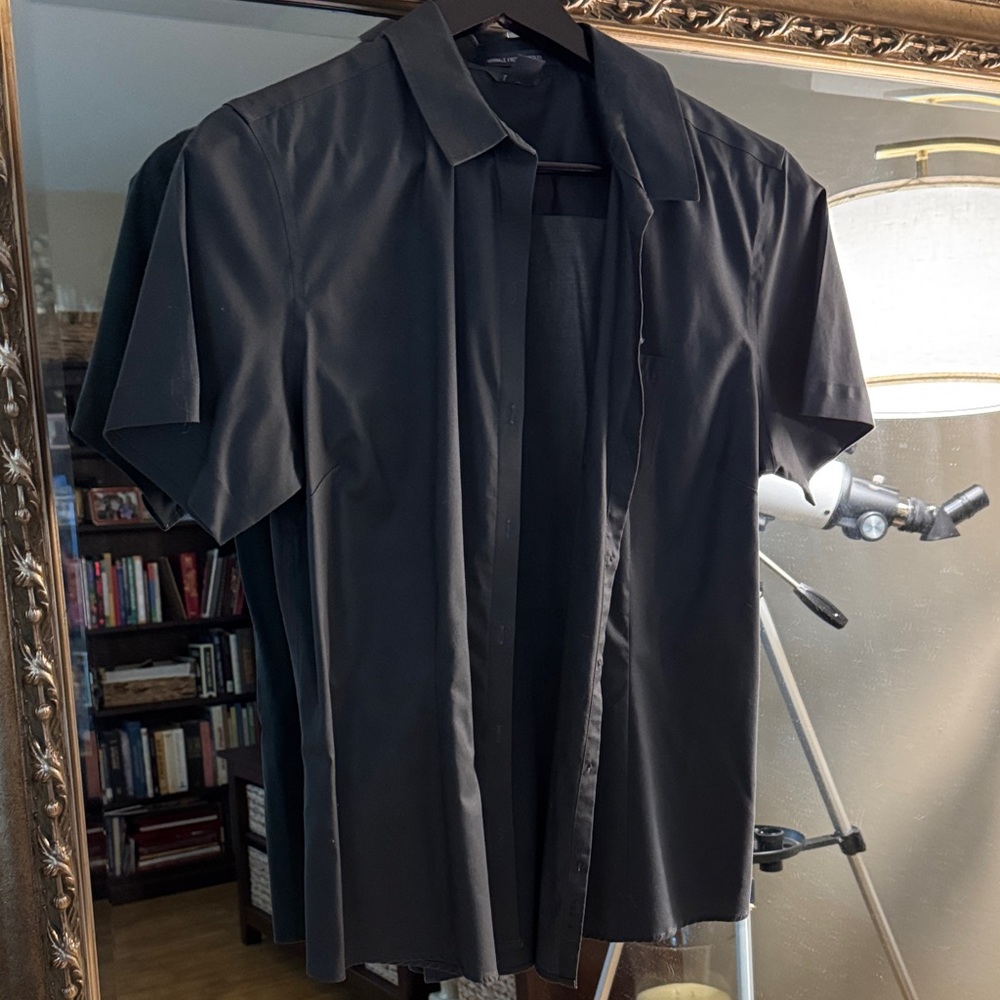 Eddie Bauer Short Sleeve  Button Down Shirt